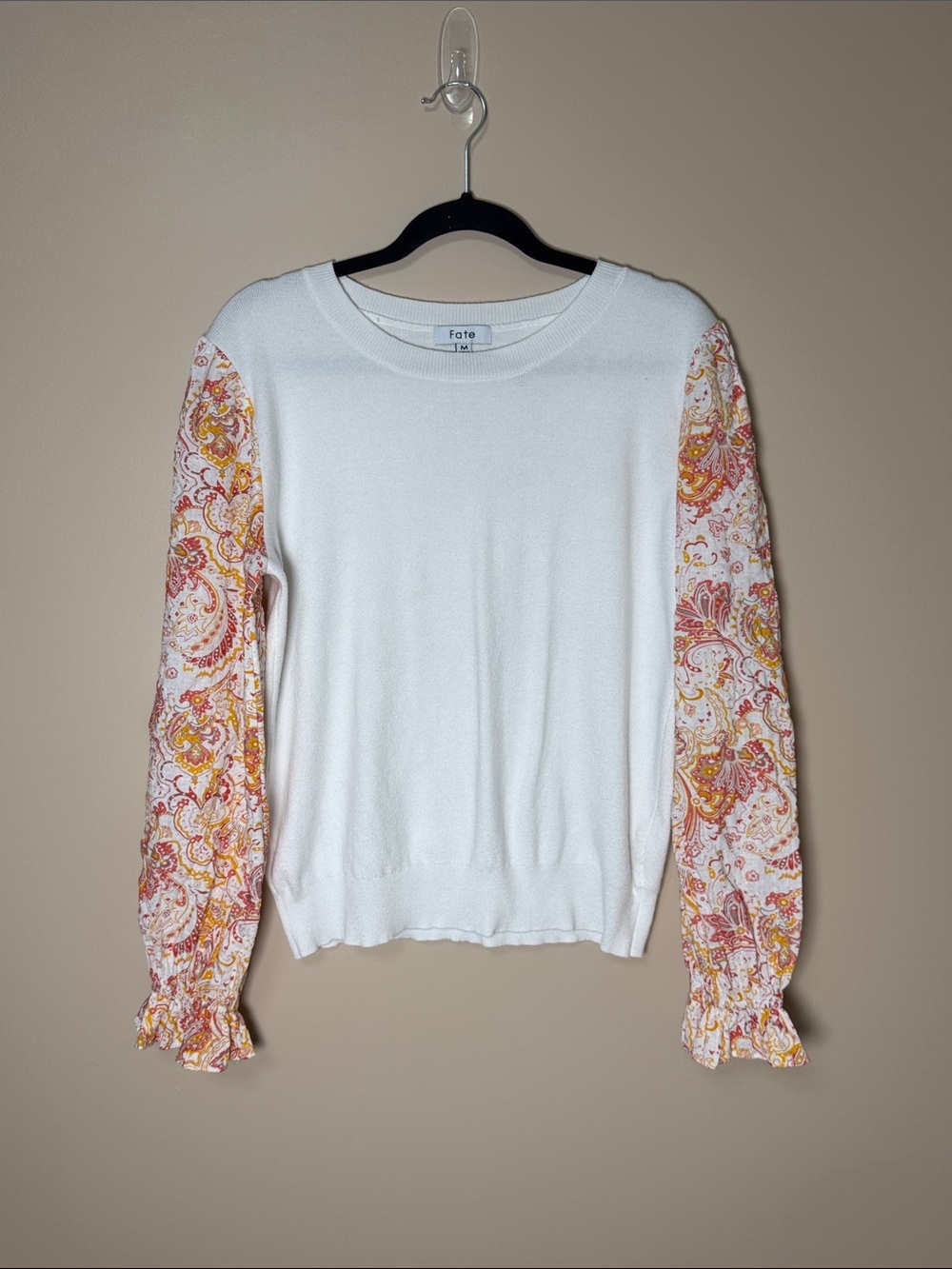 Fate White Pullover with Pink and Orange Paisley Sleeves Medium